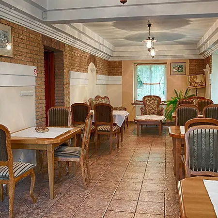 Dworek W Skibnie * Sianow