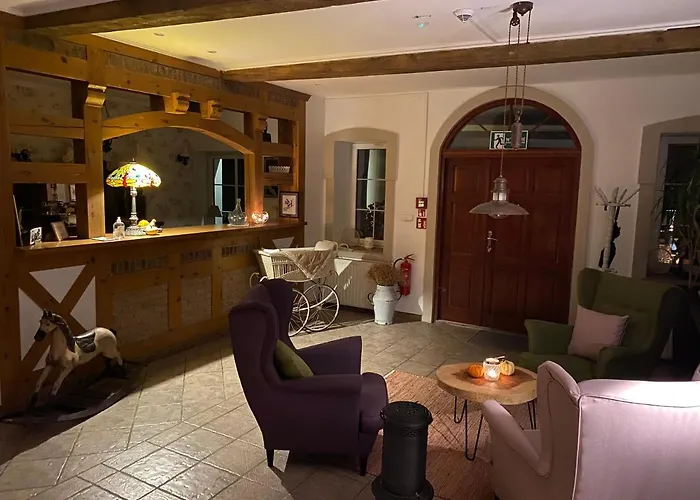 Dworek W Skibnie ファームステイ *